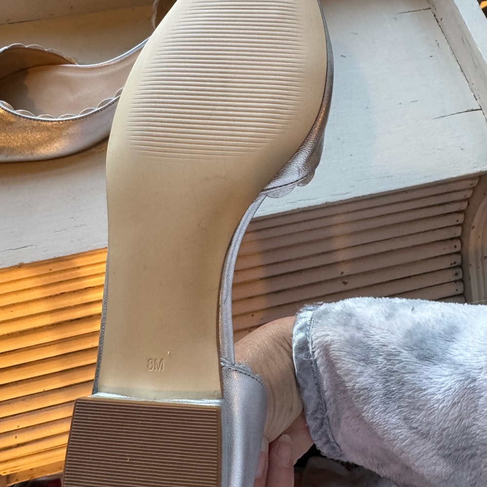 Talbots Metallic Silver Flats NWOT - Picture 5 of 6
